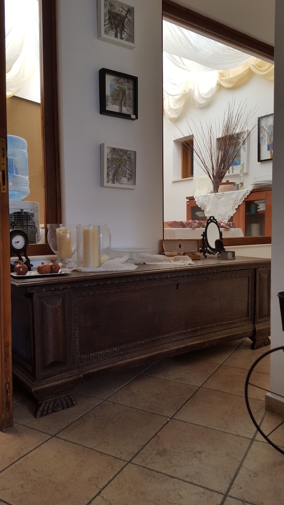 Amazones Village Suites — Hotel building in Hersonissos