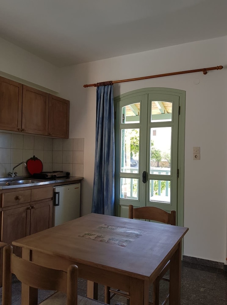 Amazones Village Suites — Hotel rooms in Hersonissos