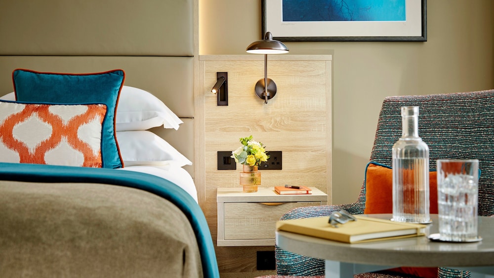 Mespil Hotel — Hotel rooms in Dublin, Dublin City