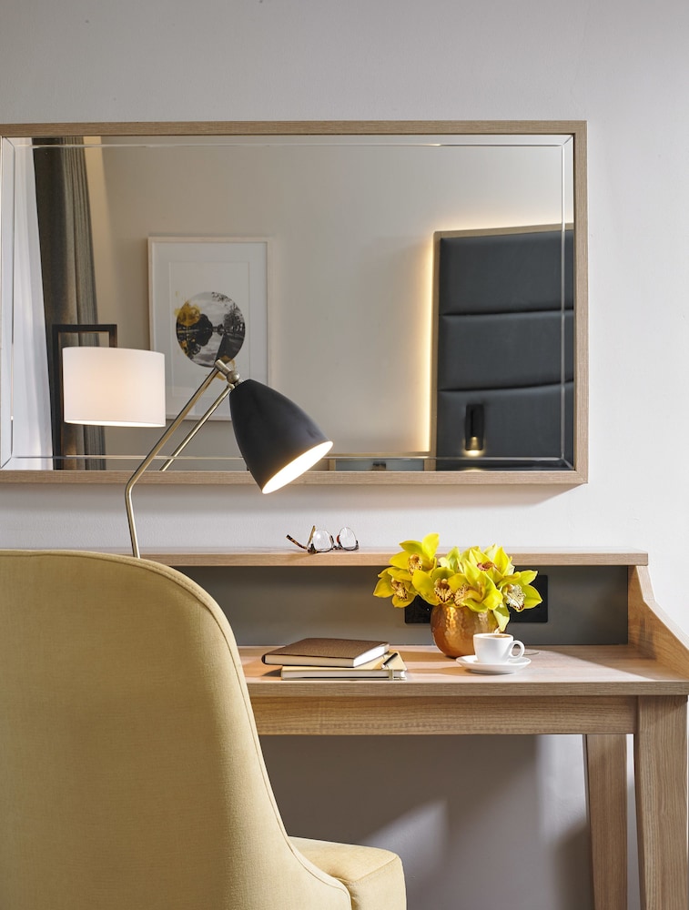 Mespil Hotel — Hotel rooms in Dublin, Dublin City