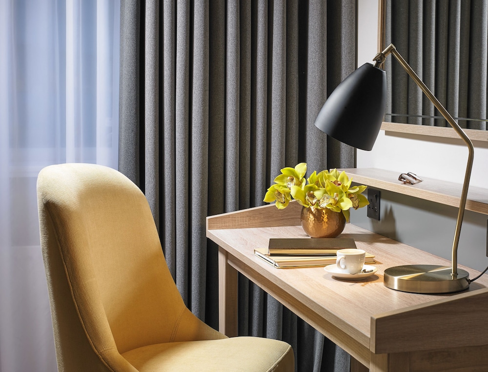 Mespil Hotel — Hotel rooms in Dublin, Dublin City