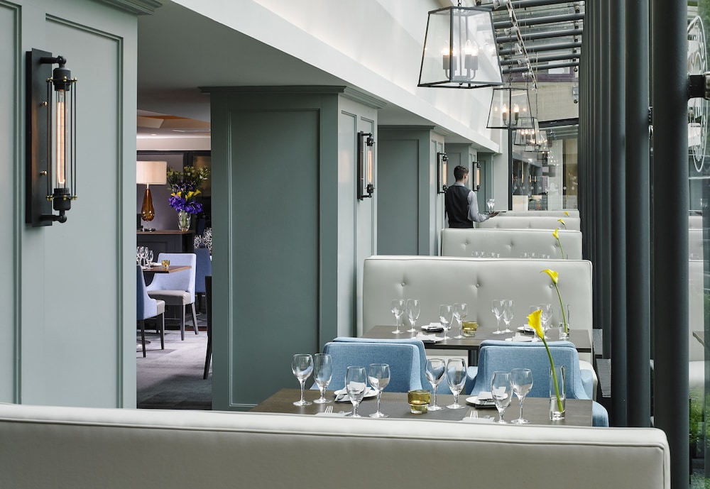 Mespil Hotel — Restaurant & bars in Dublin, Dublin City