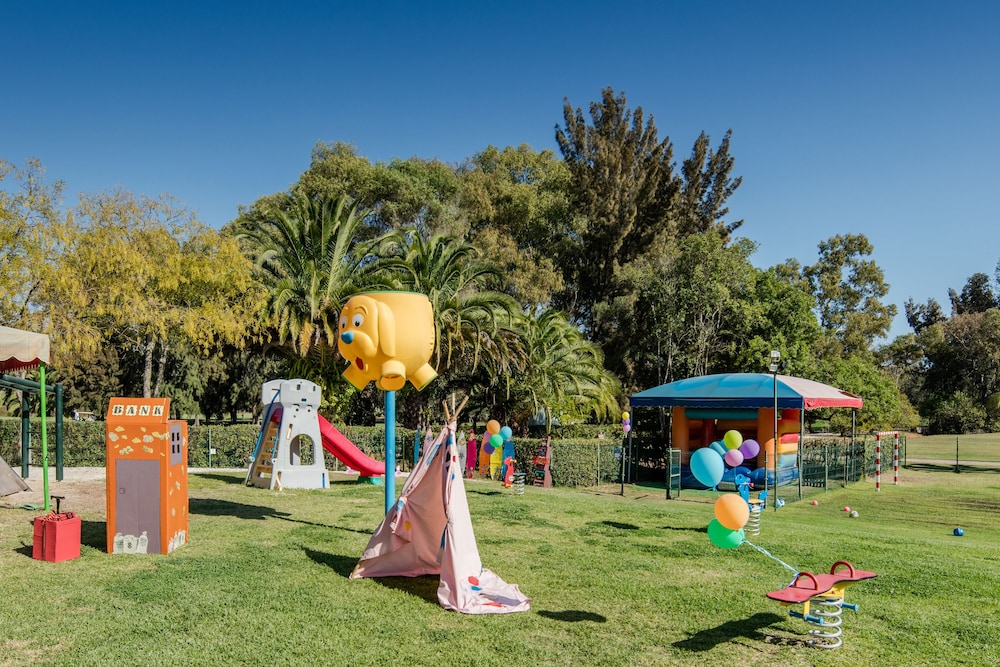 Penina Hotel & Golf Resort — Attractions for children in Mexilhoeira Grande, Faro