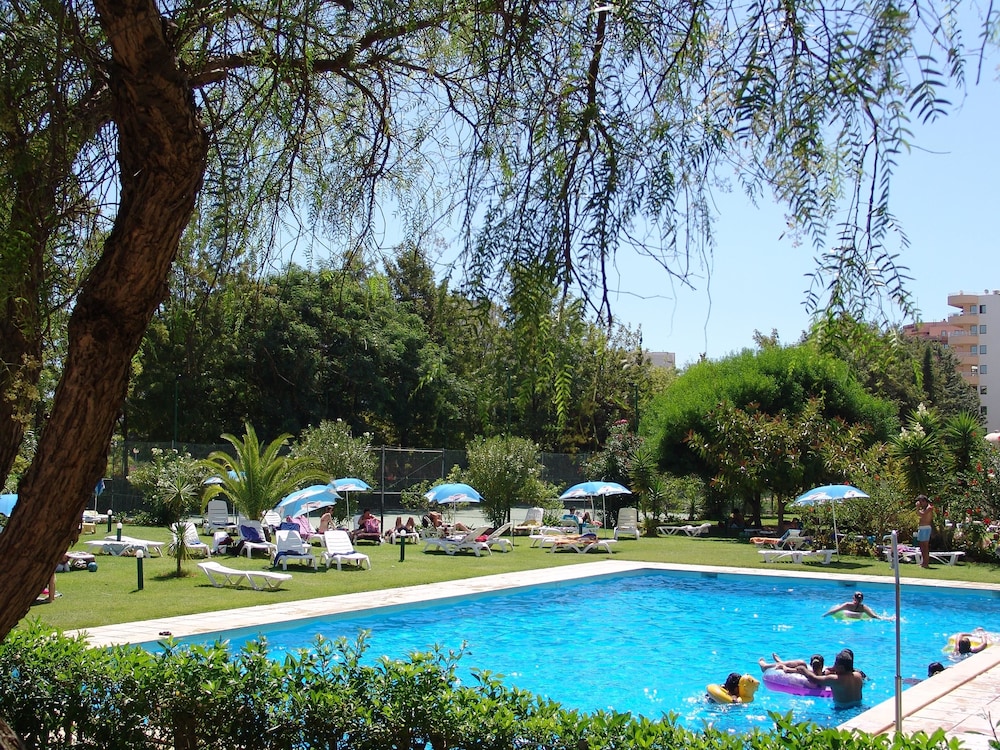 The Navigator - Olympus — Swimming pool in Vilamoura, Faro
