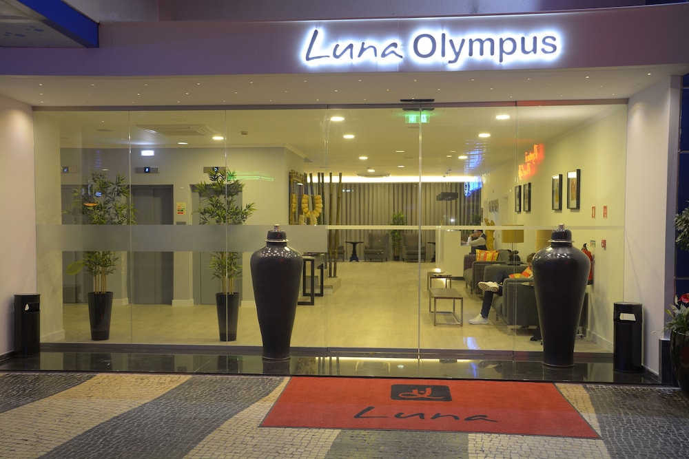 The Navigator - Olympus — Hotel building in Vilamoura, Faro