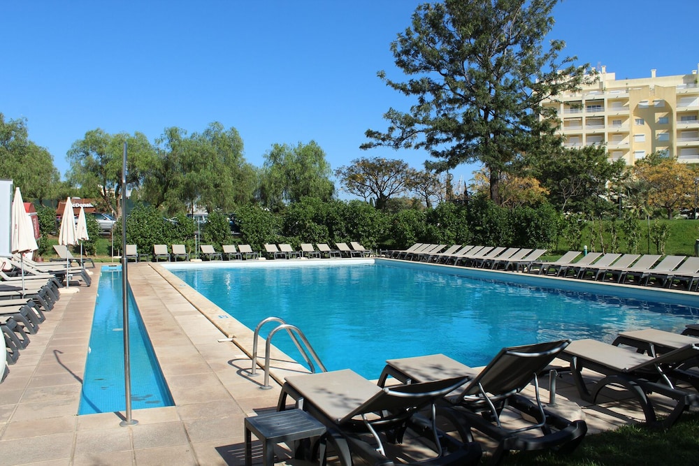 The Navigator - Olympus — Swimming pool in Vilamoura, Faro
