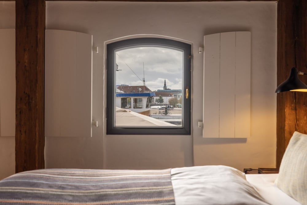71 Nyhavn Hotel — Hotel rooms in Copenhagen, Hovedstaden