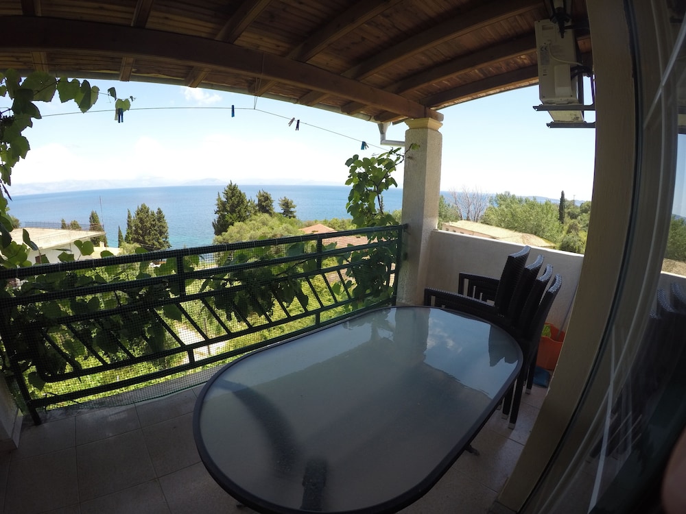 Andromaches Holiday Apartments — Hotel rooms in Benitses, Ionian Islands