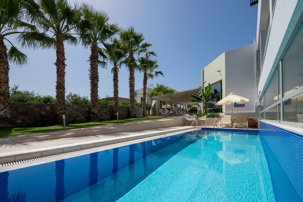 Angela Suites Boutique Hotel - zdjęcie 4