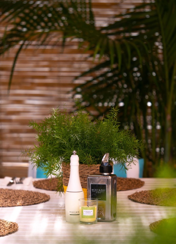 INN Mallorca Aparthotel — Restaurant & bars in Magaluf, Balearic Islands