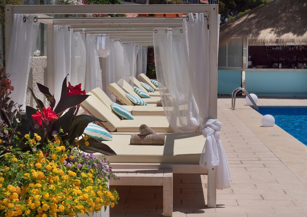 INN Mallorca Aparthotel — Beach in Magaluf, Balearic Islands