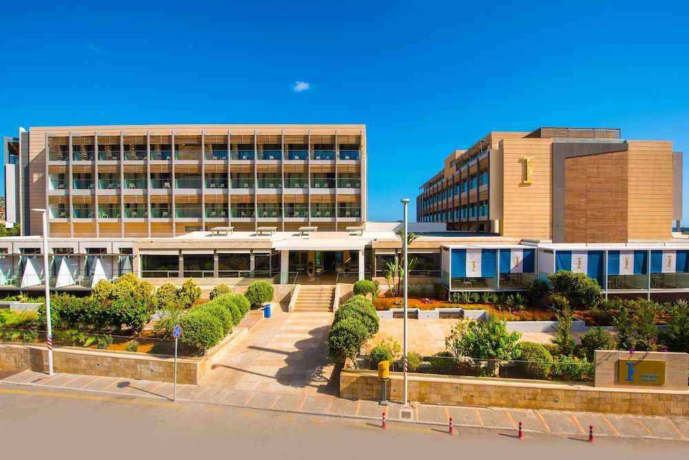 I Resort Beach Hotel & Spa - zdjęcie 4