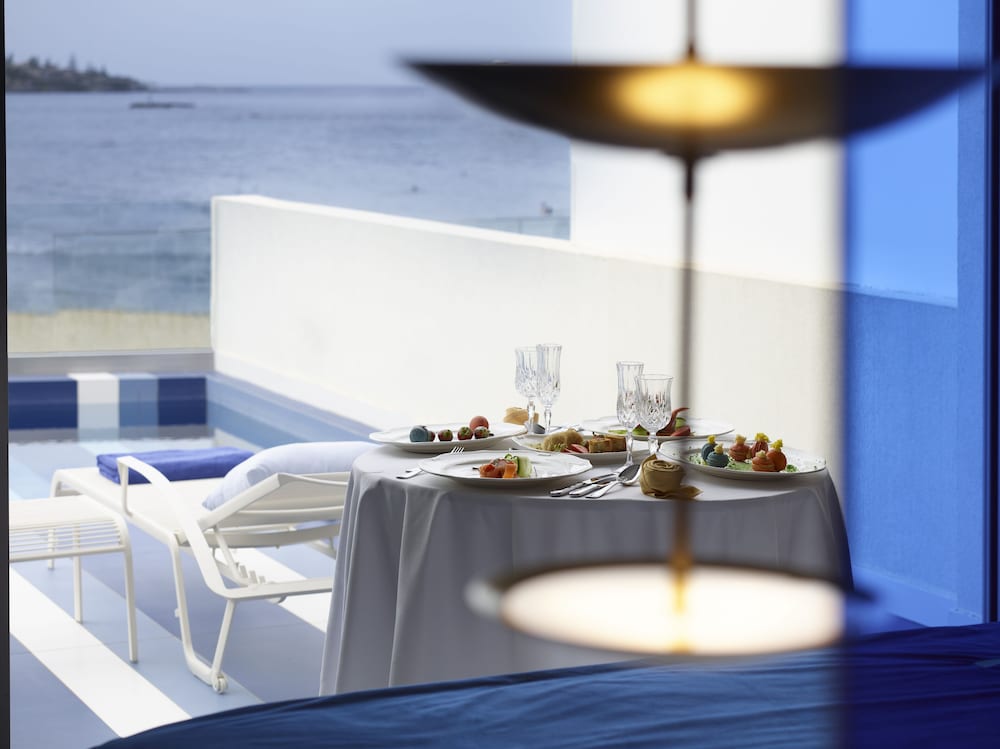 I Resort Beach Hotel & Spa — Hotel rooms in Stalida