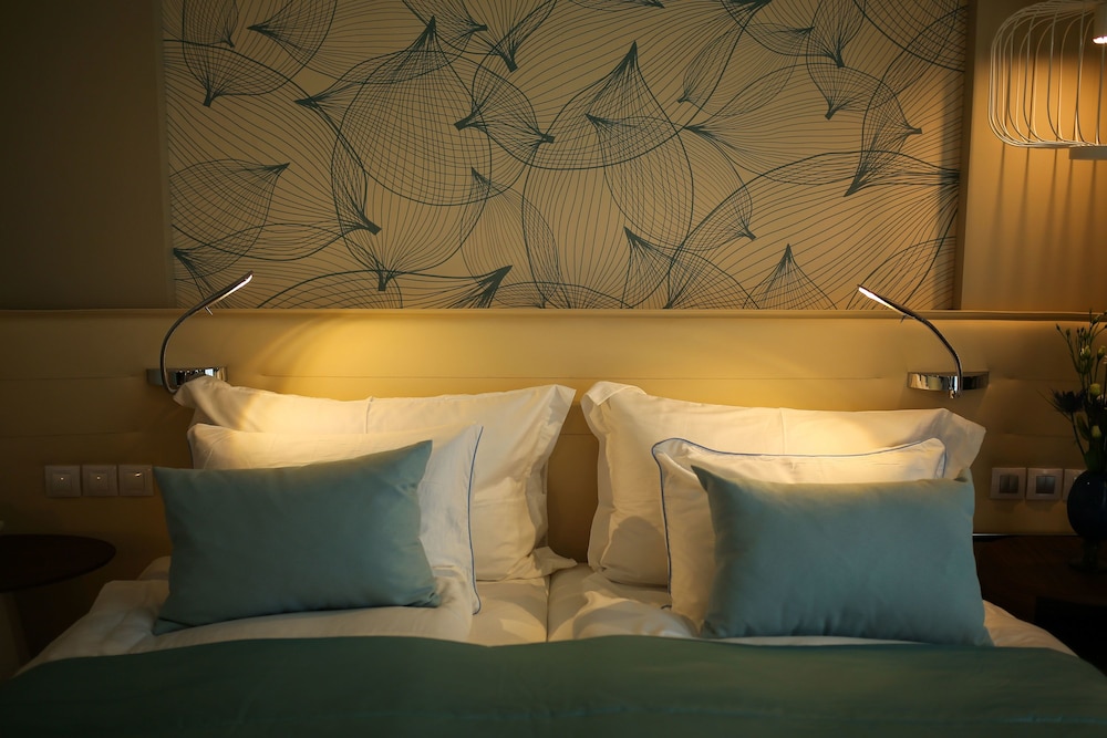 MARITIM Paradise Blue Hotel & Spa — Hotel rooms in Albena, Dobrich