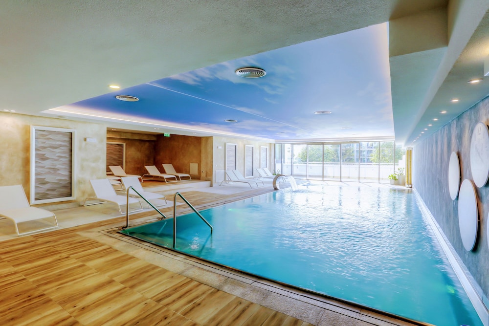 MARITIM Paradise Blue Hotel & Spa — Swimming pool in Albena, Dobrich