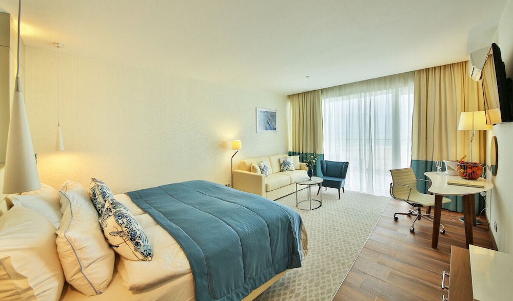 MARITIM Paradise Blue Hotel & Spa — Hotel rooms in Albena, Dobrich