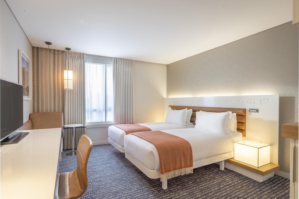 The Morrison Dublin, Curio Collection by Hilton — Hotel rooms in Dublin, Dublin City