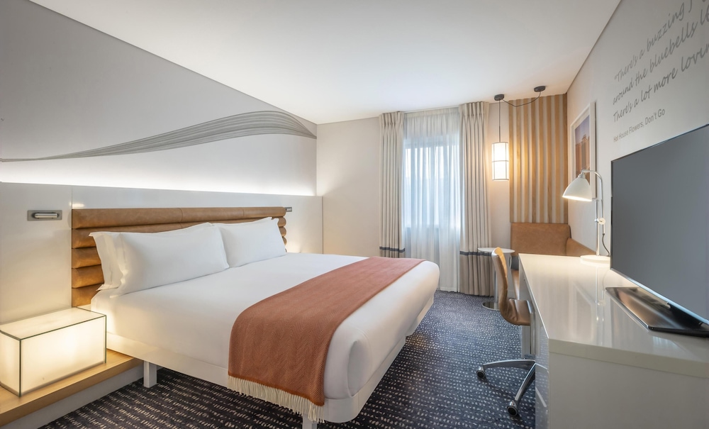 The Morrison Dublin, Curio Collection by Hilton — Hotel rooms in Dublin, Dublin City