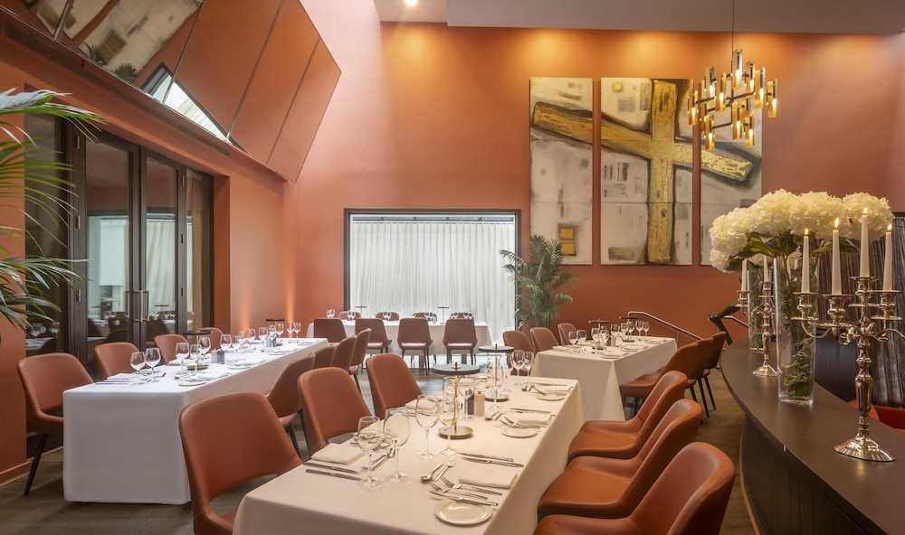 The Morrison Dublin, Curio Collection by Hilton — Restaurant & bars in Dublin, Dublin City