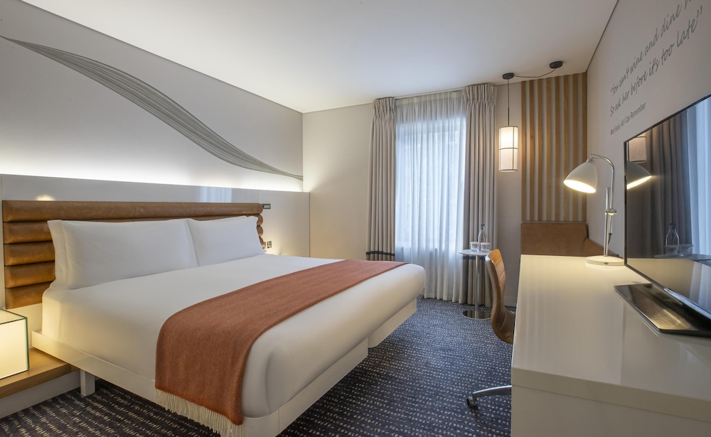 The Morrison Dublin, Curio Collection by Hilton — Hotel rooms in Dublin, Dublin City