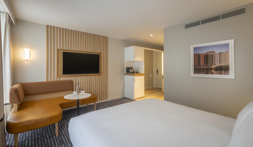 The Morrison Dublin, Curio Collection by Hilton — Hotel rooms in Dublin, Dublin City