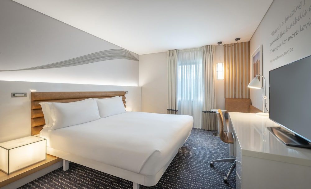 The Morrison Dublin, Curio Collection by Hilton — Hotel rooms in Dublin, Dublin City