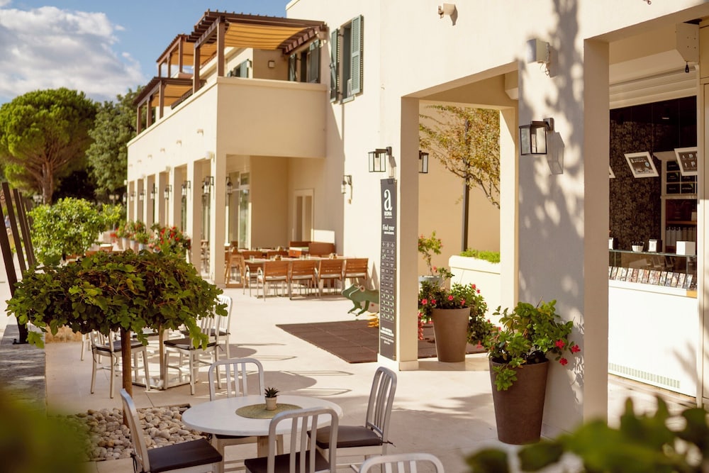 Sun Gardens Dubrovnik — Hotel building in Dubrovnik, Dubrovnik-Neretva