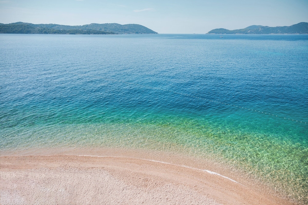 Sun Gardens Dubrovnik — Beach in Dubrovnik, Dubrovnik-Neretva