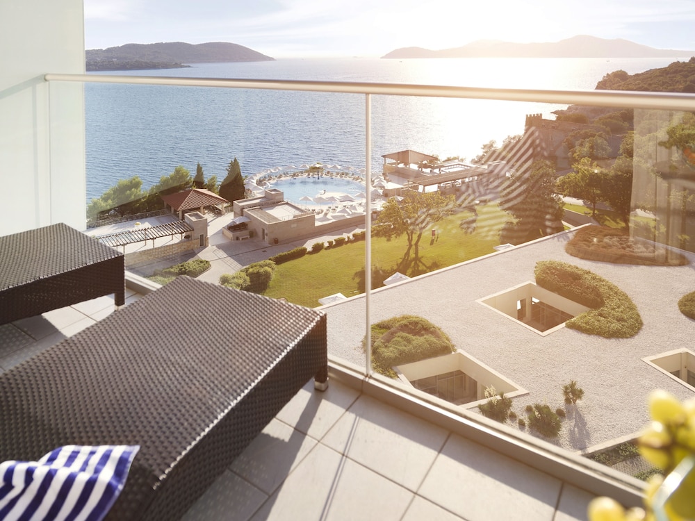 Sun Gardens Dubrovnik — Swimming pool in Dubrovnik, Dubrovnik-Neretva