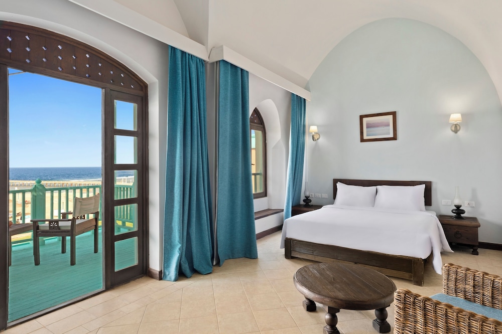 Swissôtel Resort El Quseir — Hotel rooms in El Quseir, Red Sea