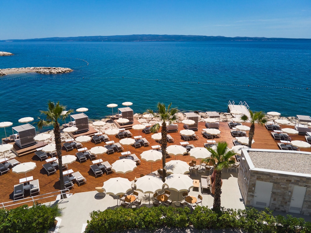 Radisson Blu Resort & Spa, Split — Beach in Split, Split-Dalmatia