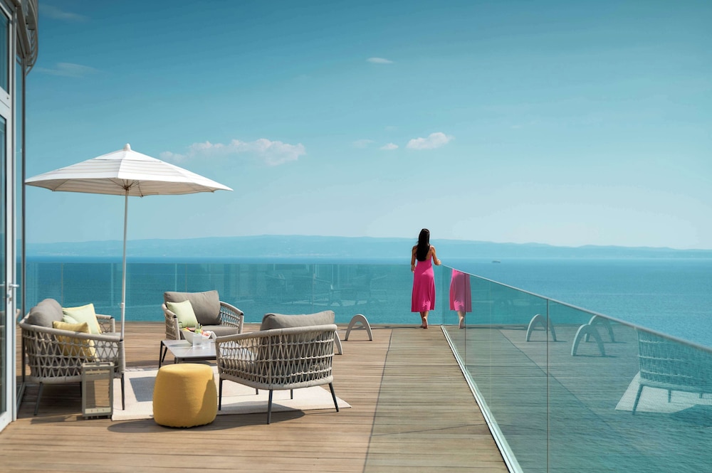 Radisson Blu Resort & Spa, Split — Hotel rooms in Split, Split-Dalmatia