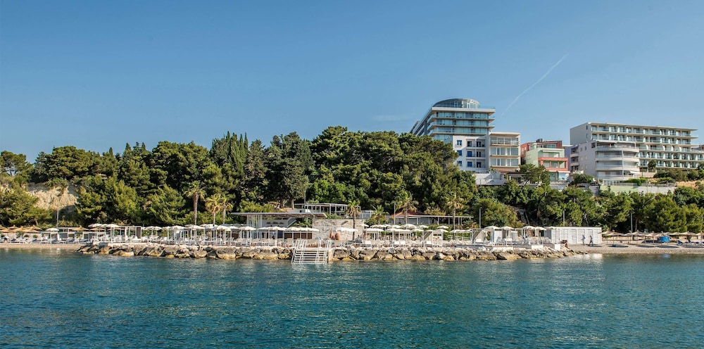 Radisson Blu Resort & Spa, Split — Hotel building in Split, Split-Dalmatia