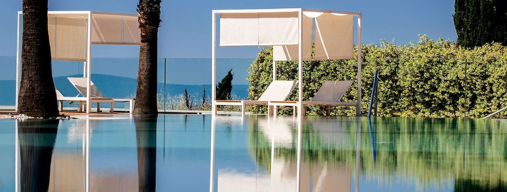 Radisson Blu Resort & Spa, Split — Swimming pool in Split, Split-Dalmatia
