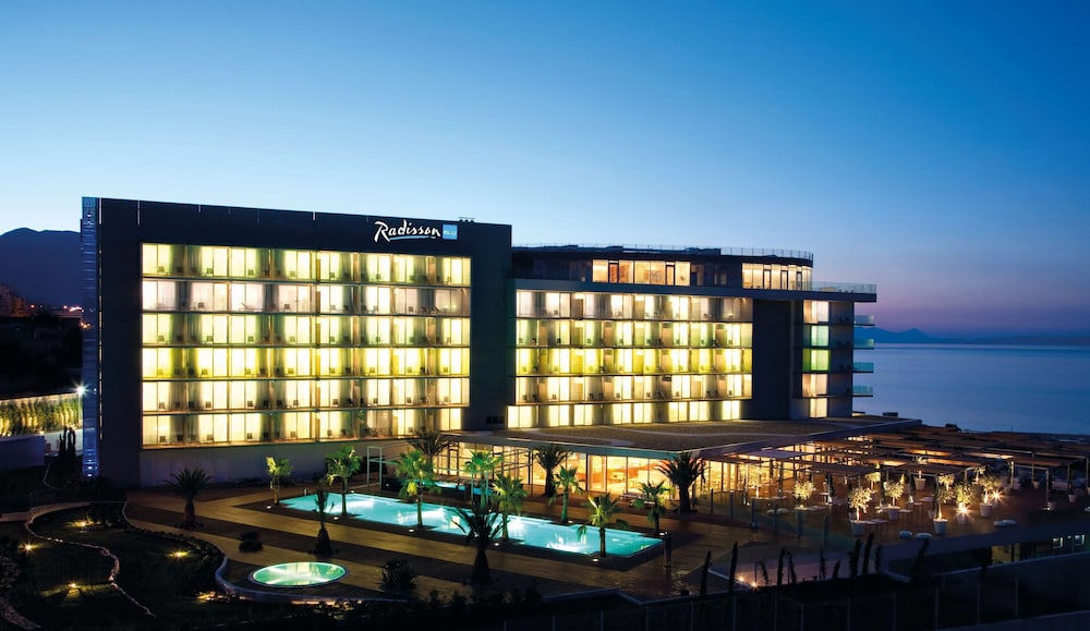Radisson Blu Resort & Spa, Split — Hotel building in Split, Split-Dalmatia