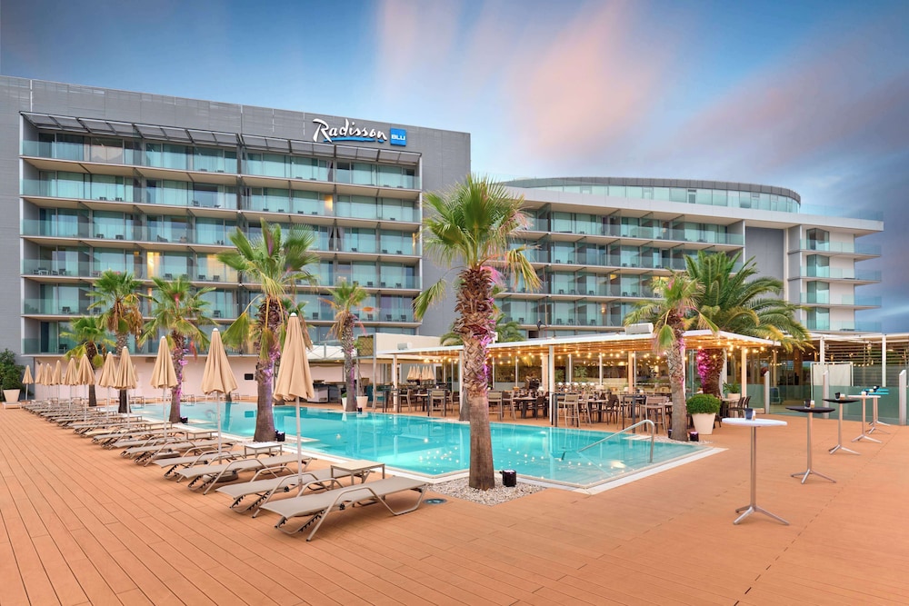 Radisson Blu Resort & Spa, Split — Beach in Split, Split-Dalmatia