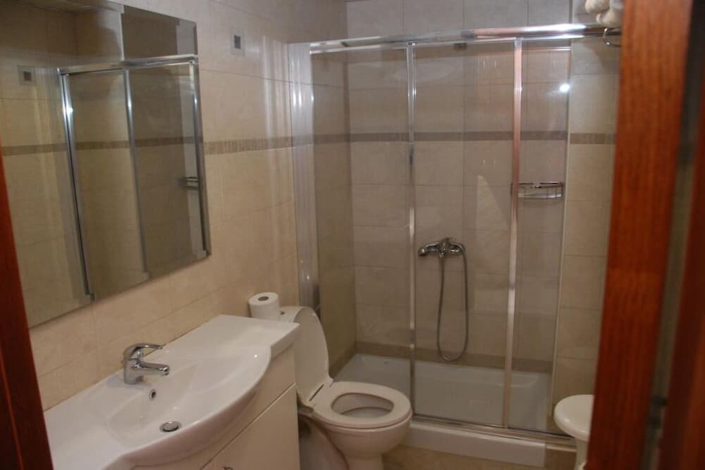 Paleos Apartments — Hotel rooms in Ialyssos, South Aegean
