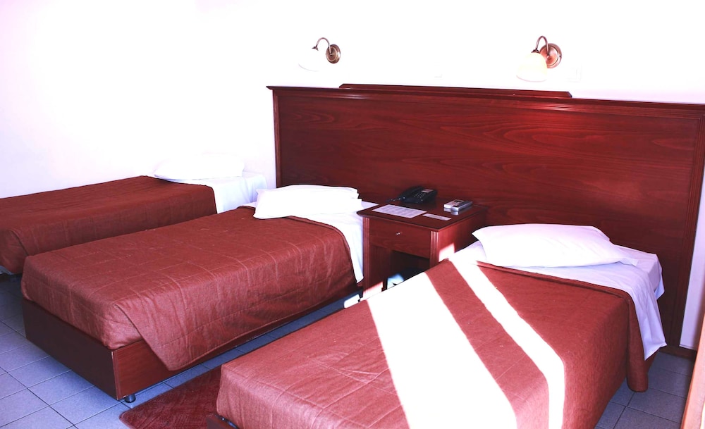 Apollo Hotel — Hotel rooms in Athens, Attica