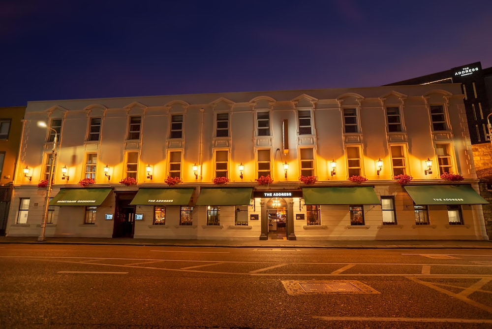 The Address Connolly - zdjęcie 4