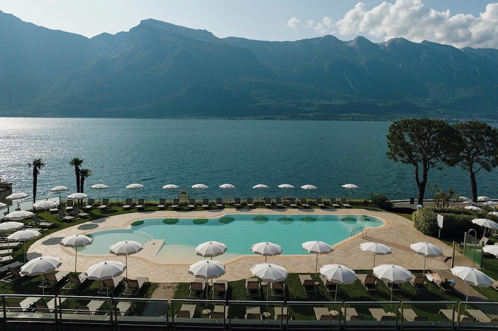 Hotel Du Lac — Swimming pool in Limone sul Garda, Lombardy