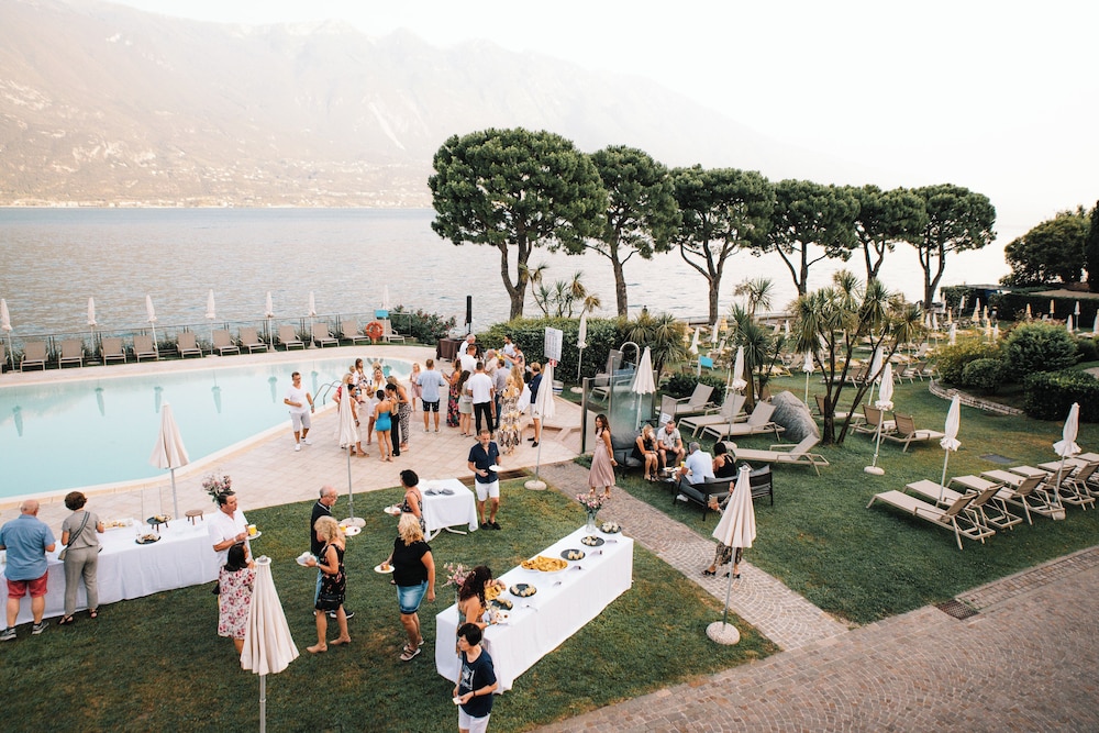 Hotel Du Lac — Swimming pool in Limone sul Garda, Lombardy