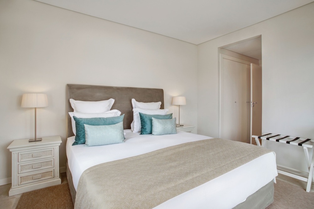 Monte Santo Resort — Hotel rooms in Carvoeiro, Faro