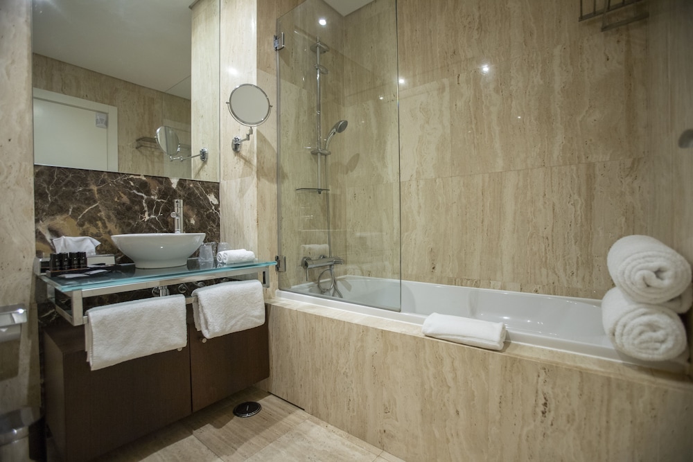 Monte Santo Resort — Hotel rooms in Carvoeiro, Faro
