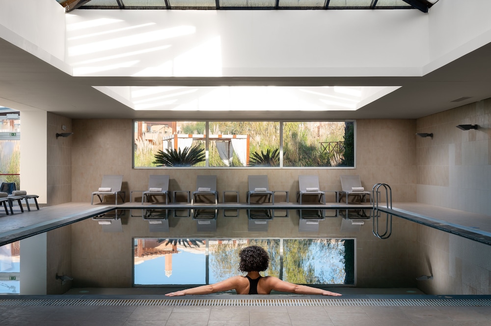 Monte Santo Resort — Swimming pool in Carvoeiro, Faro