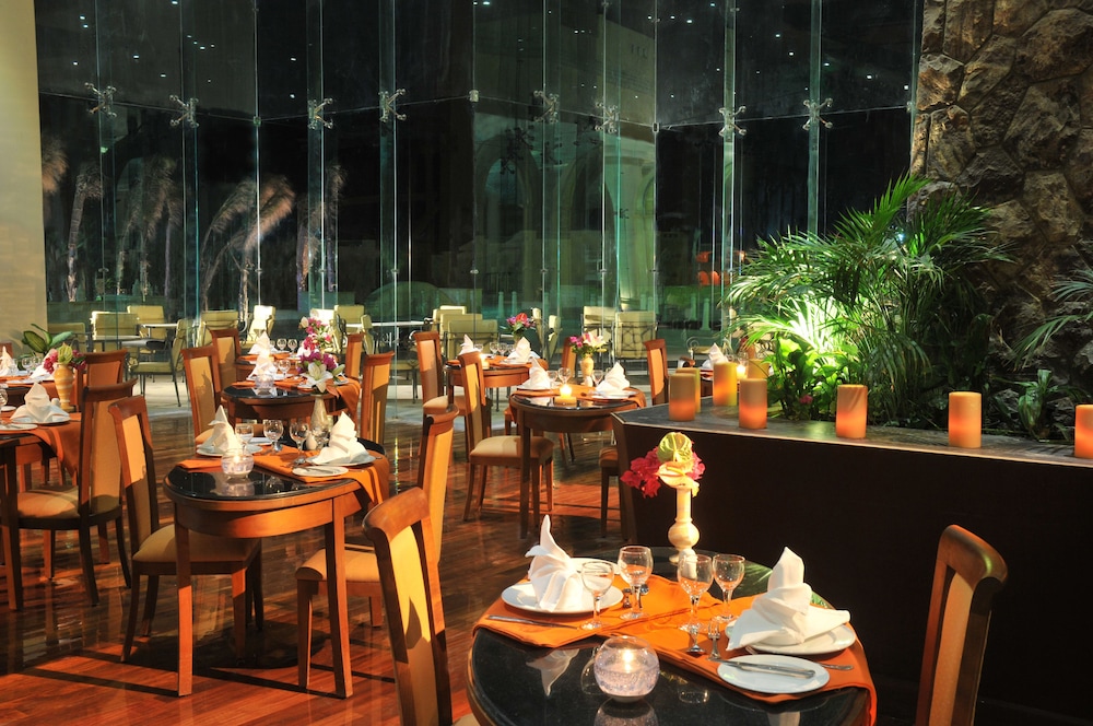 JAZ Grand Marsa - All inclusive — Restaurant & bars in El Quseir, Red Sea