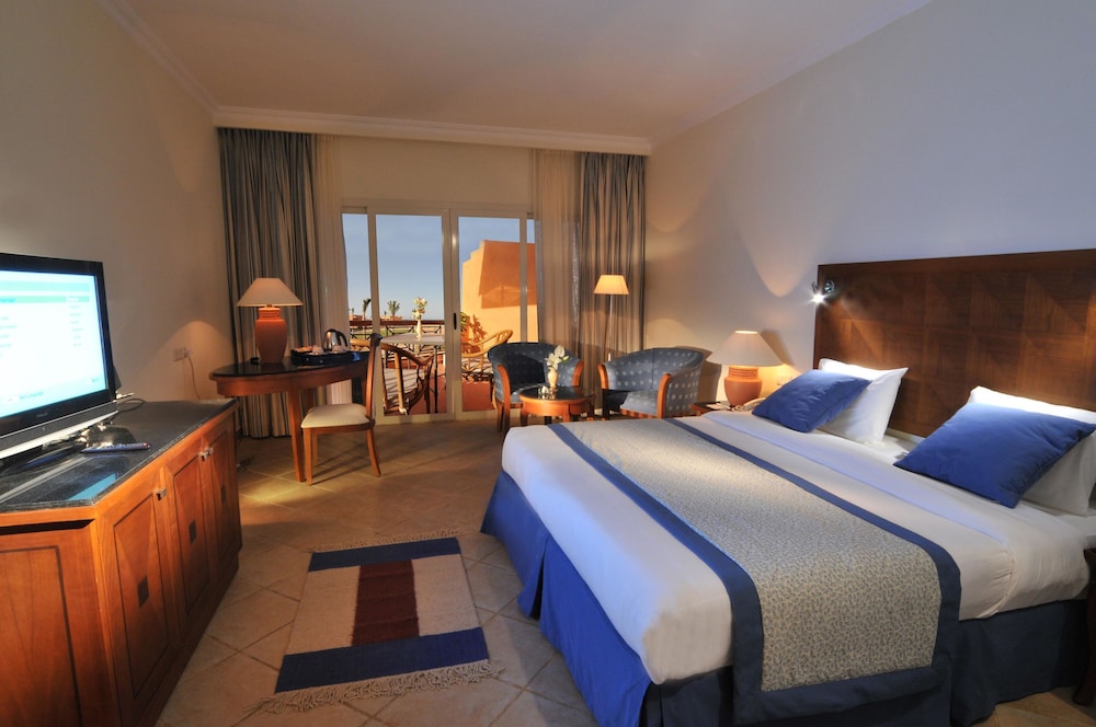 JAZ Grand Marsa - All inclusive — Hotel rooms in El Quseir, Red Sea