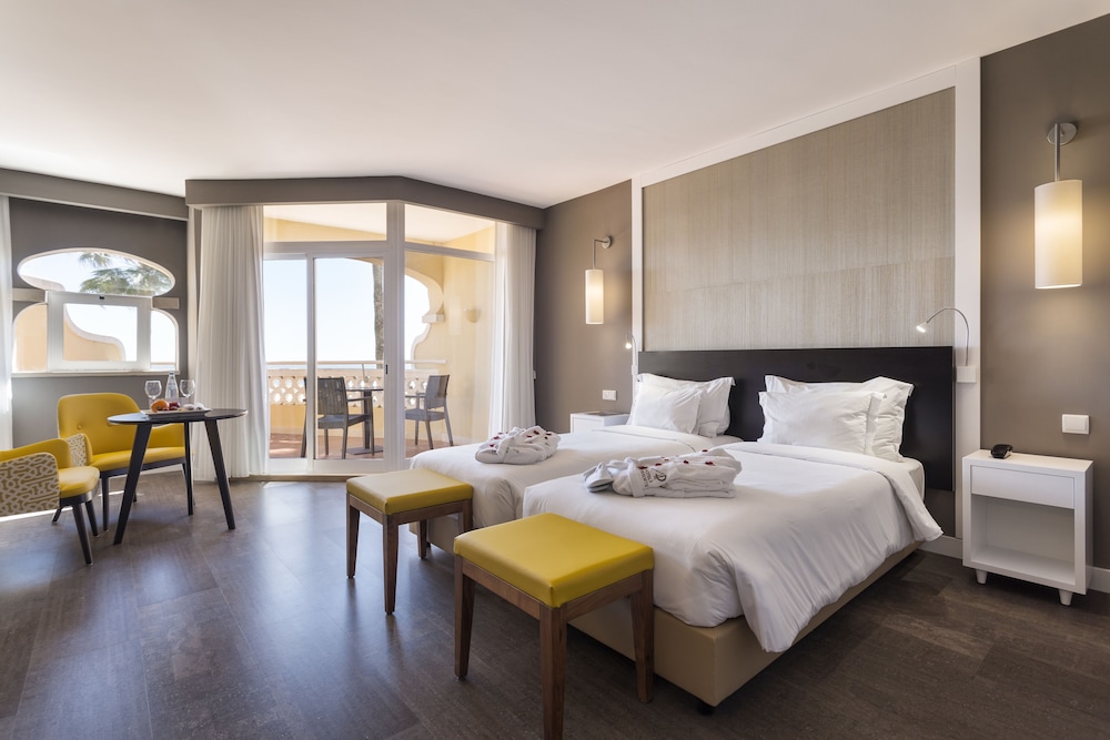 AP Oriental Beach - Adults Friendly — Hotel rooms in Portimão, Faro