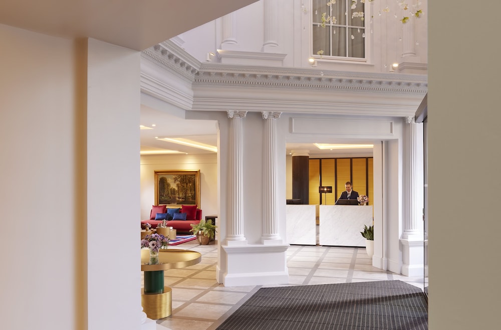 The Davenport — Hotel building in Dublin, Dublin City