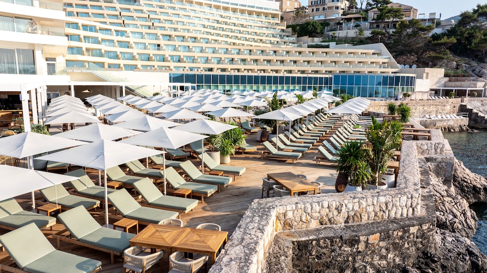 Rixos Premium Dubrovnik — Hotel building in Dubrovnik, Dubrovnik-Neretva