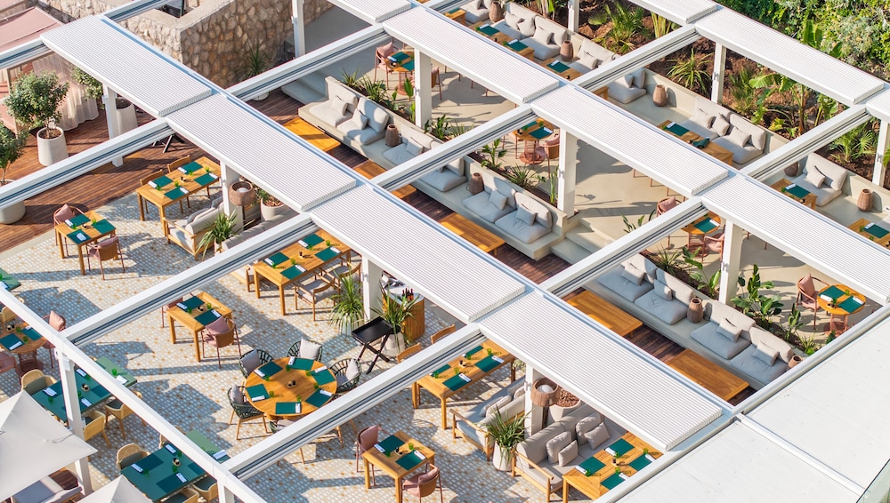 Rixos Premium Dubrovnik — Restaurant & bars in Dubrovnik, Dubrovnik-Neretva